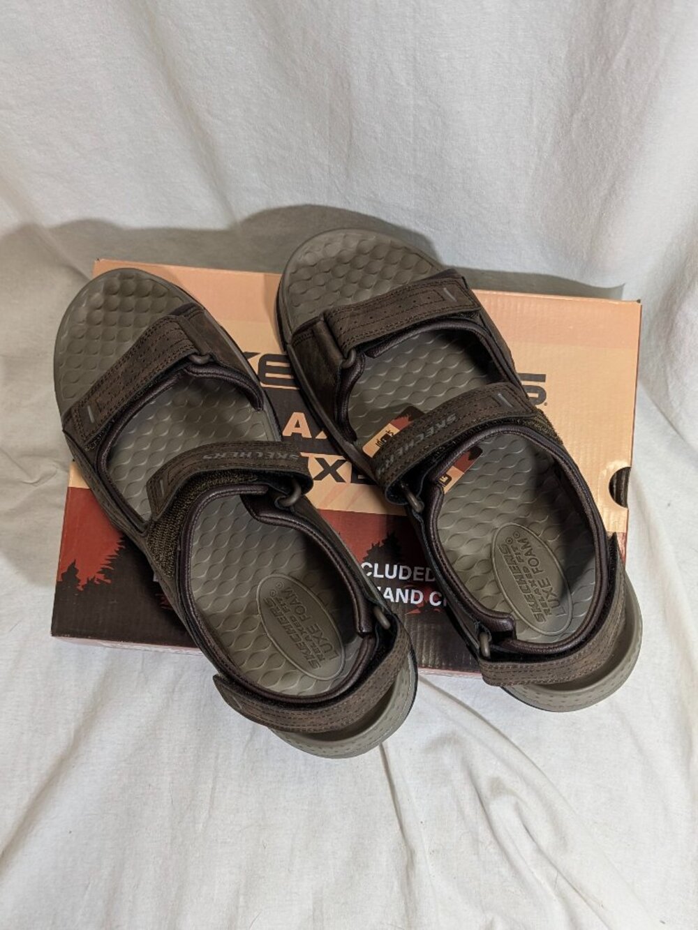NIB Skechers Size 11 Tresmen Garo Chocolate Colored Sandals With Velcro - Picture 5 of 13